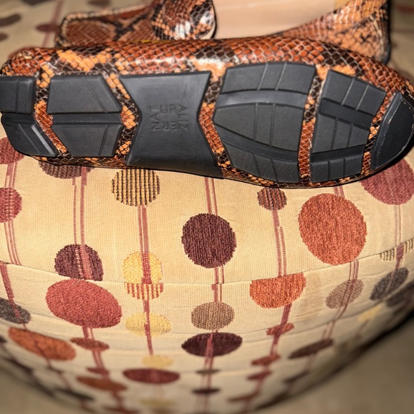 Naturalizer Snake Skin Flats - Picture 2 of 5